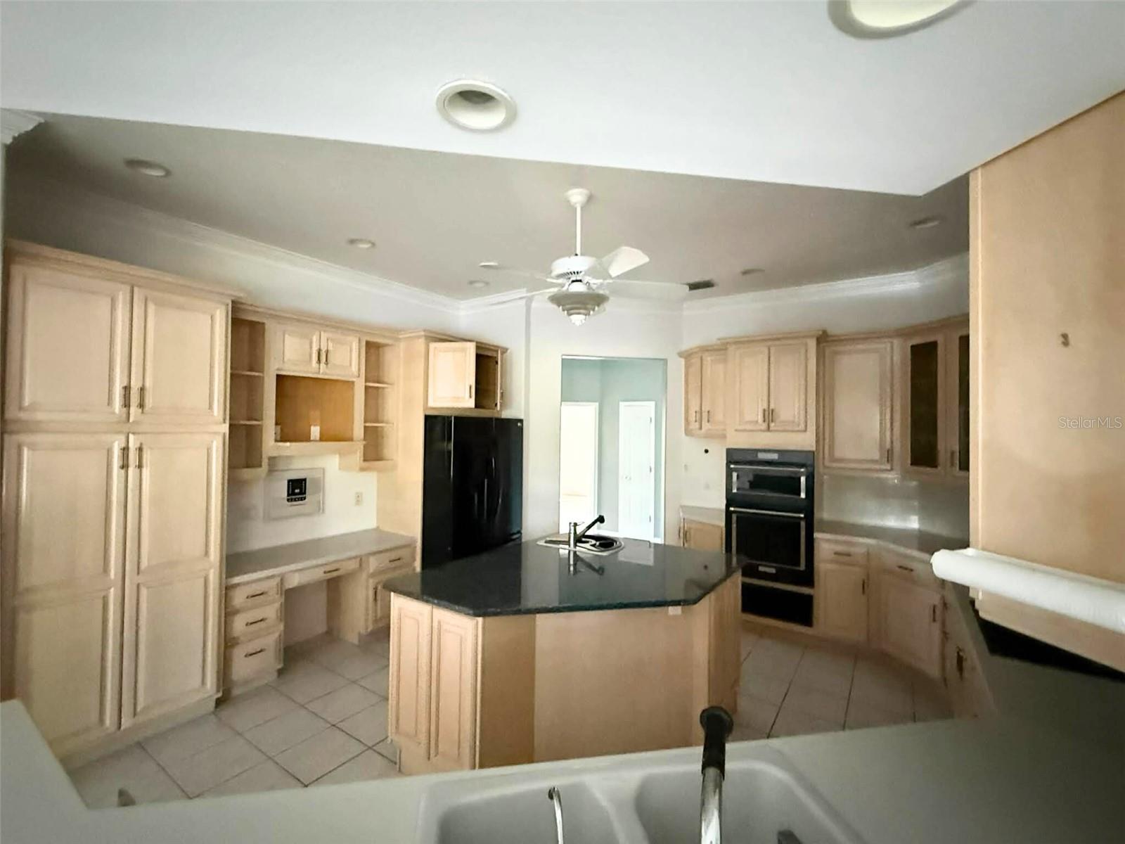 Image 12 of 38 For 7430 Weeping Willow Drive