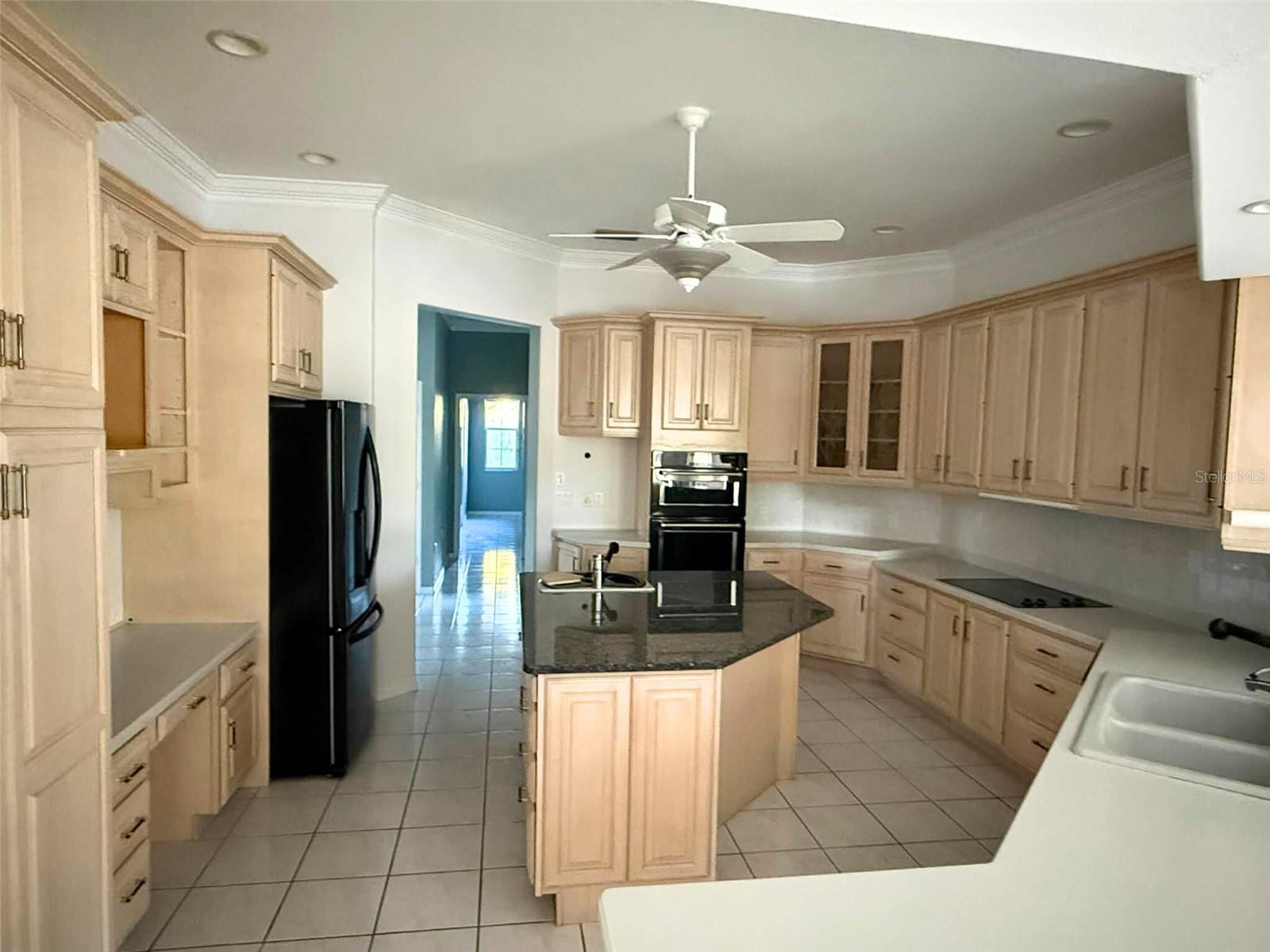 Image 14 of 38 For 7430 Weeping Willow Drive