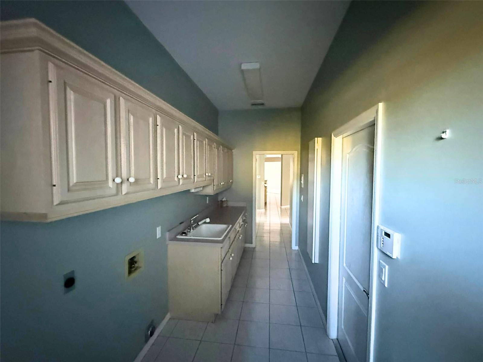 Image 27 of 38 For 7430 Weeping Willow Drive