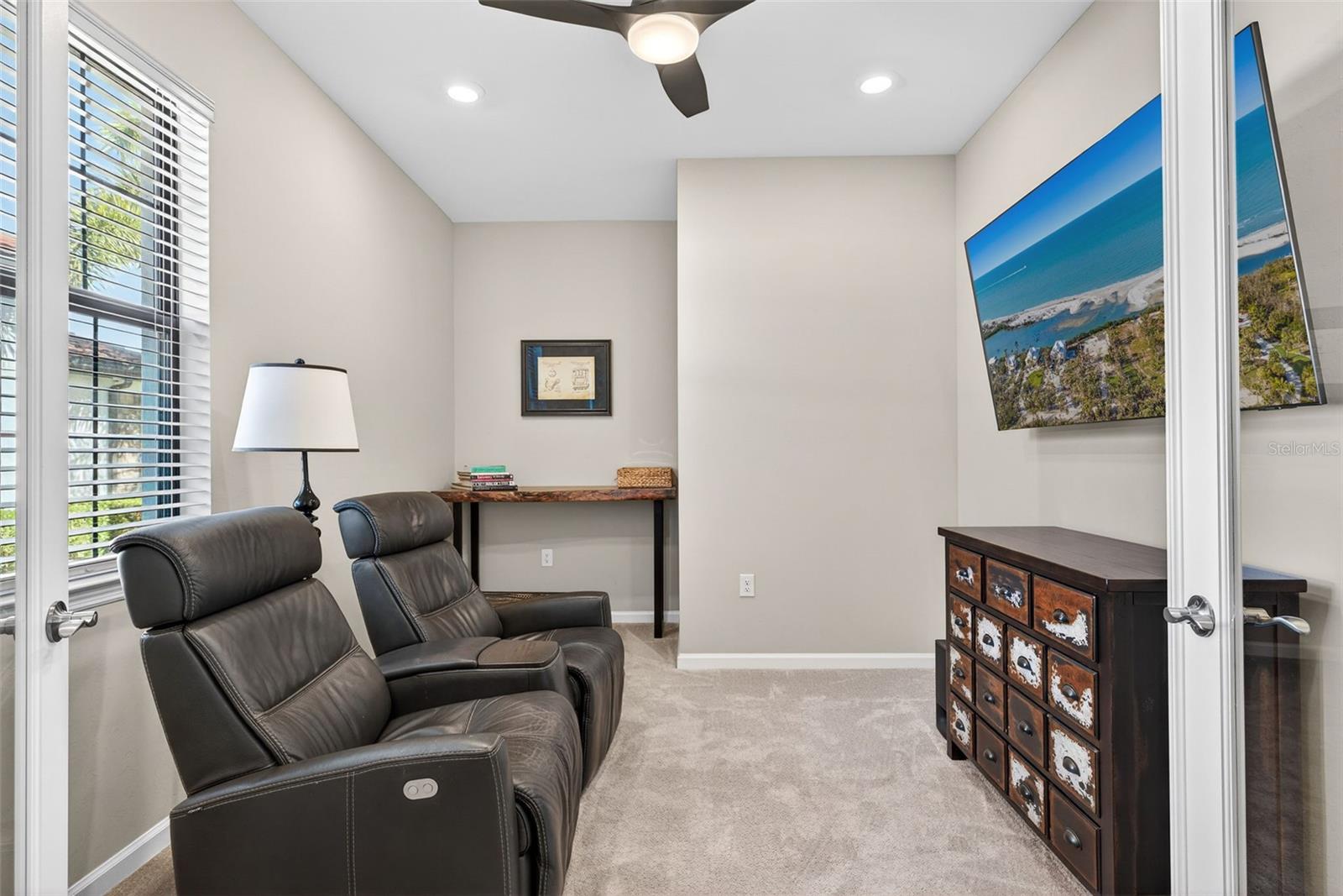 Image 14 of 36 For 5821 Mayflower Way