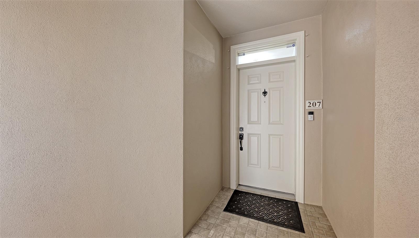 Image 6 of 60 For 7718 Lake Vista Court 207