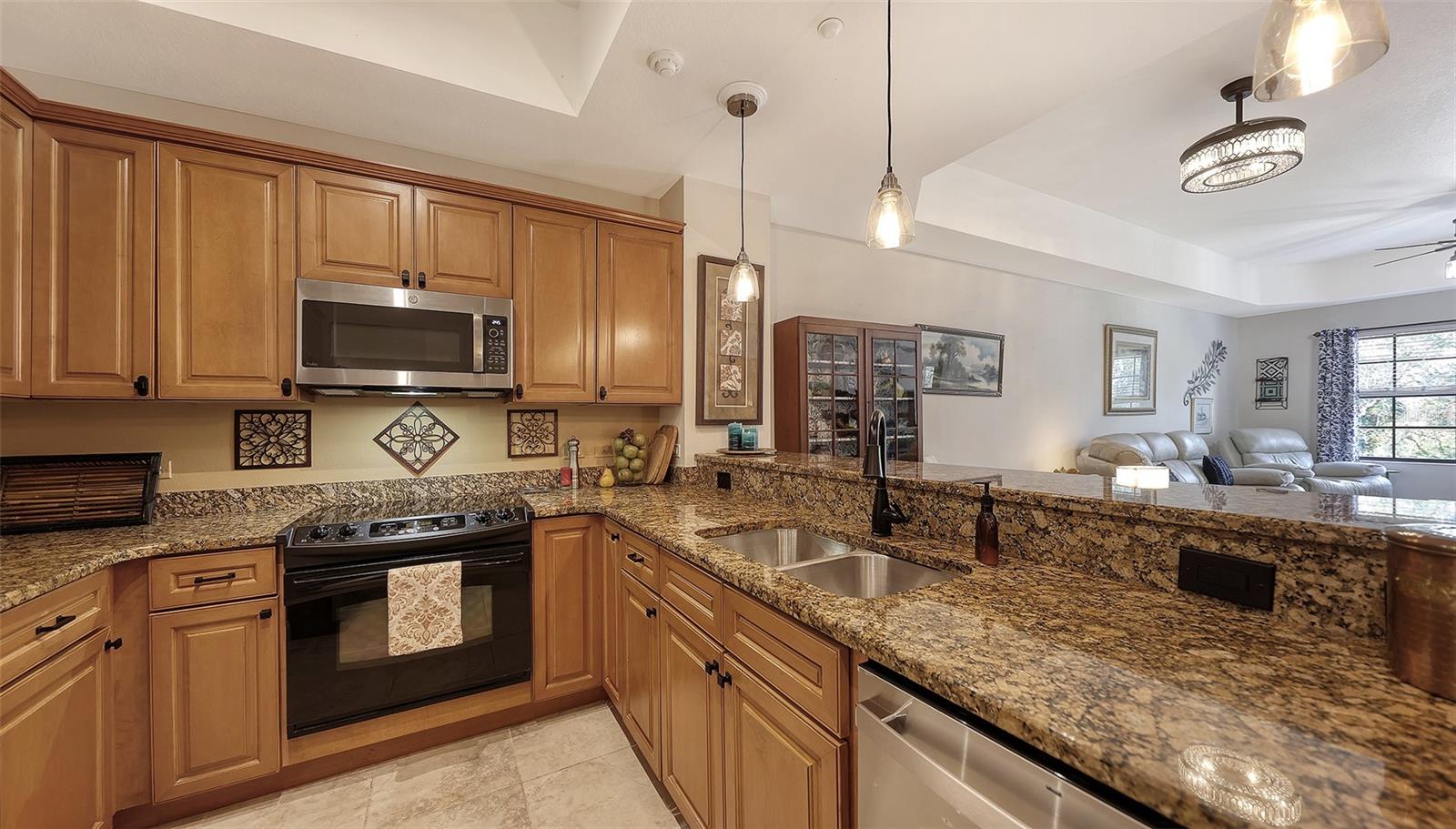 Image 9 of 60 For 7718 Lake Vista Court 207