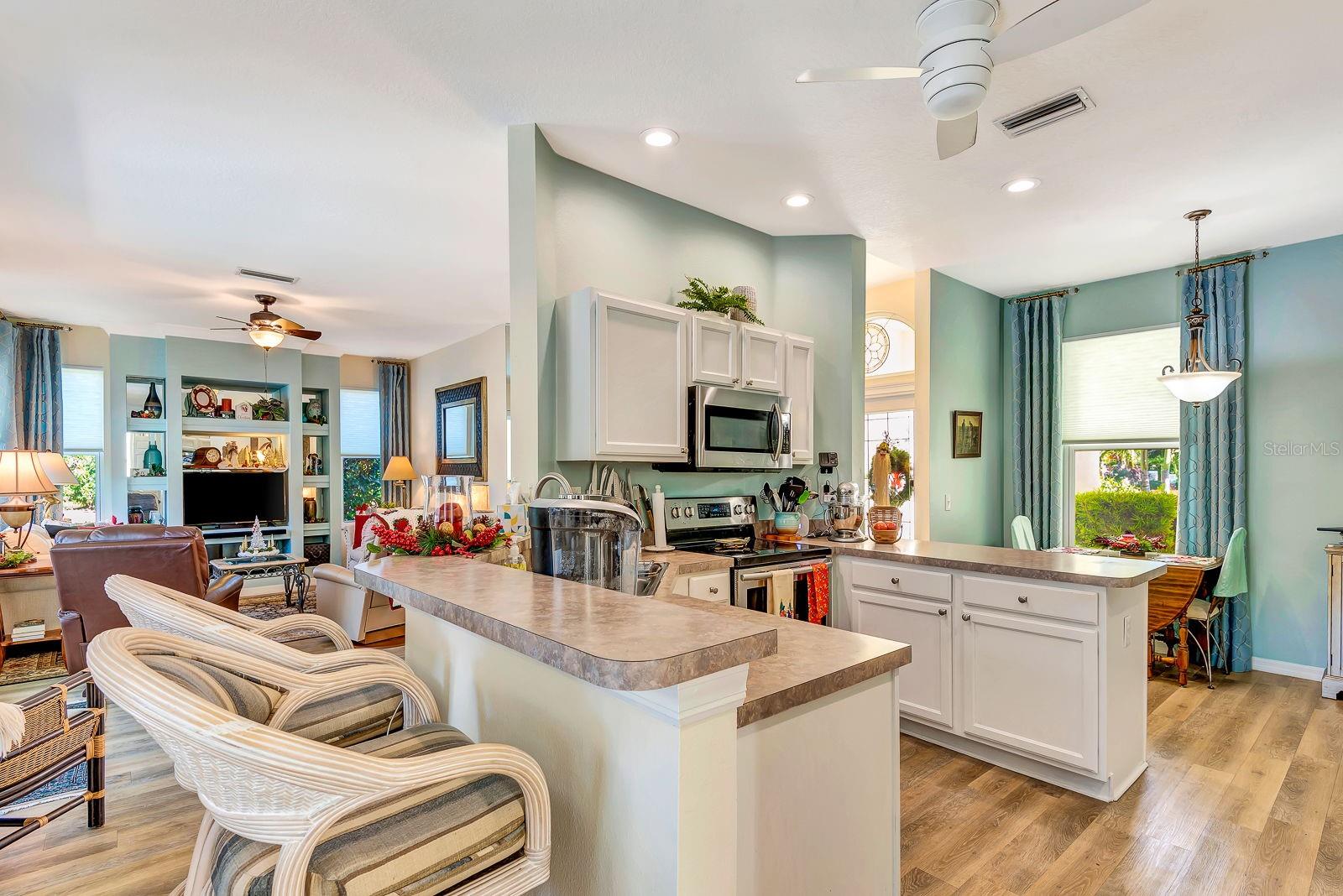 Image 21 of 57 For 6200 Weymouth Drive