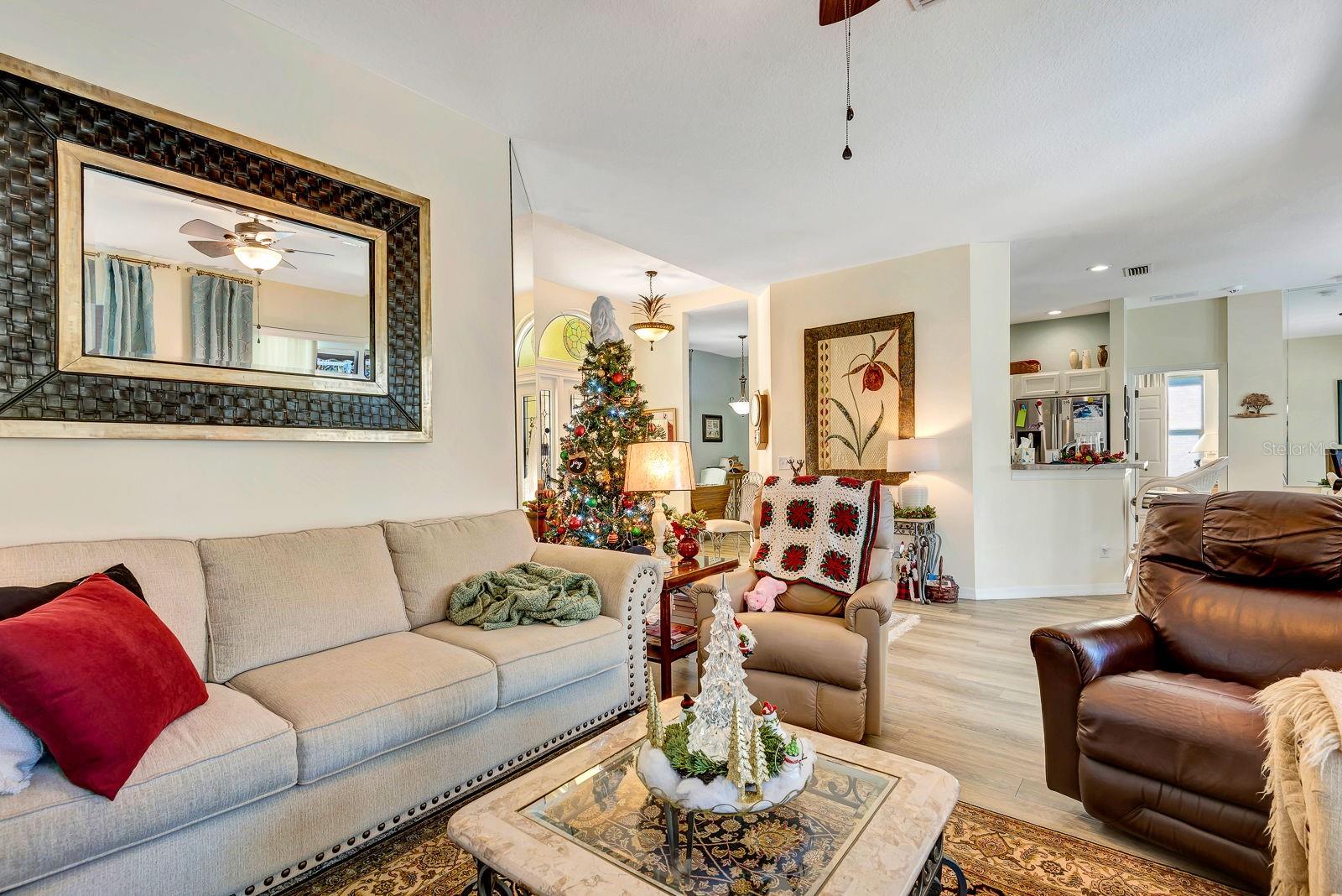 Image 28 of 57 For 6200 Weymouth Drive