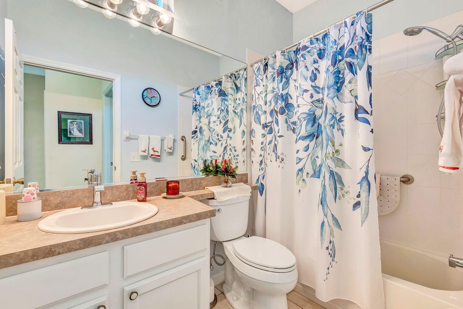 Image 32 of 57 For 6200 Weymouth Drive