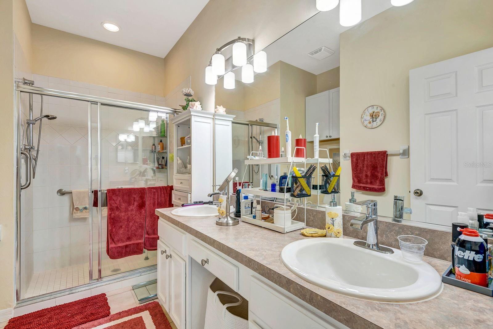 Image 38 of 57 For 6200 Weymouth Drive