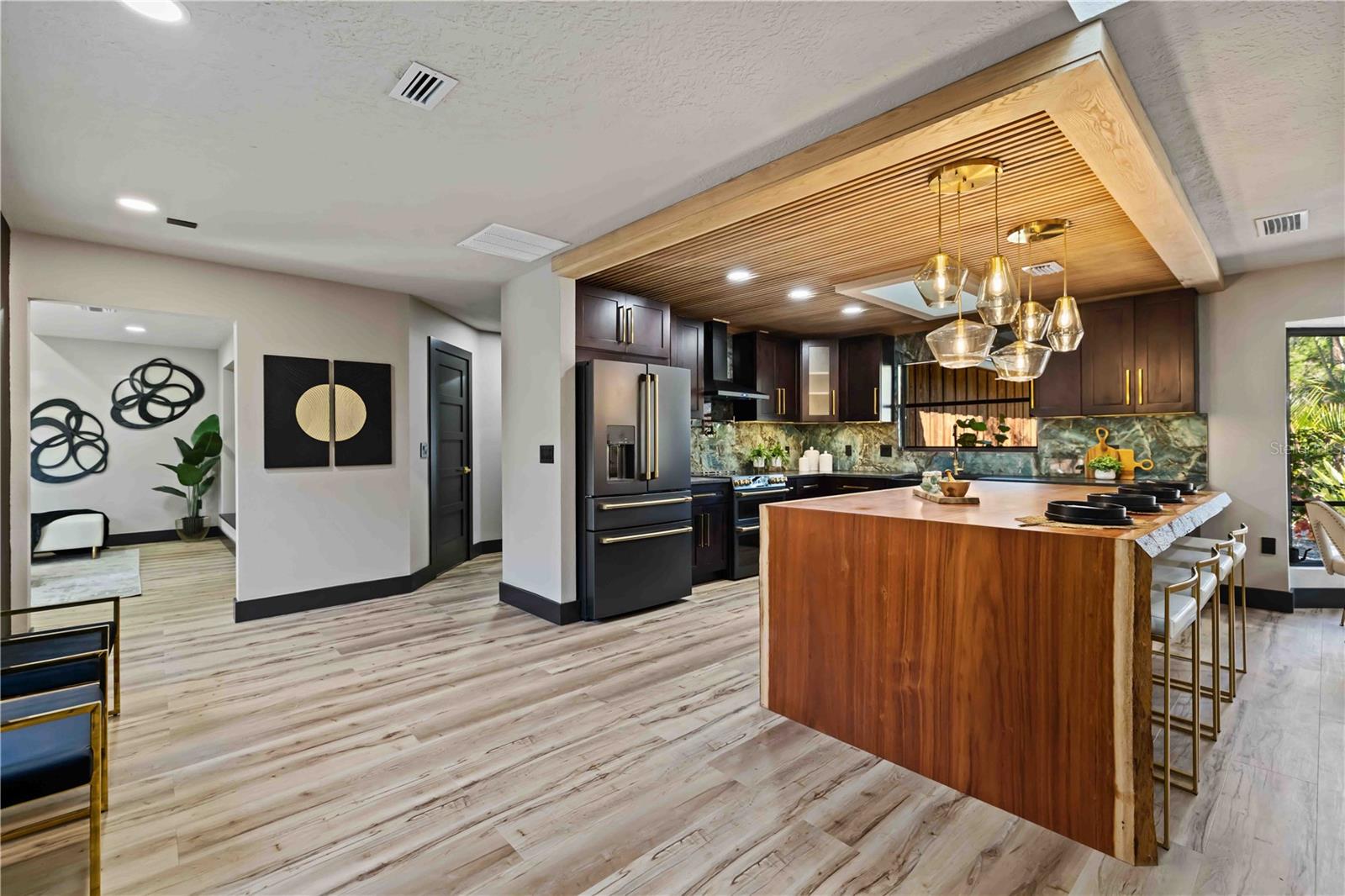 Image 13 of 77 For 4534 Banan Place