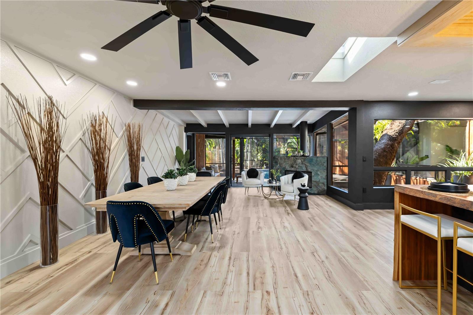 Image 16 of 77 For 4534 Banan Place