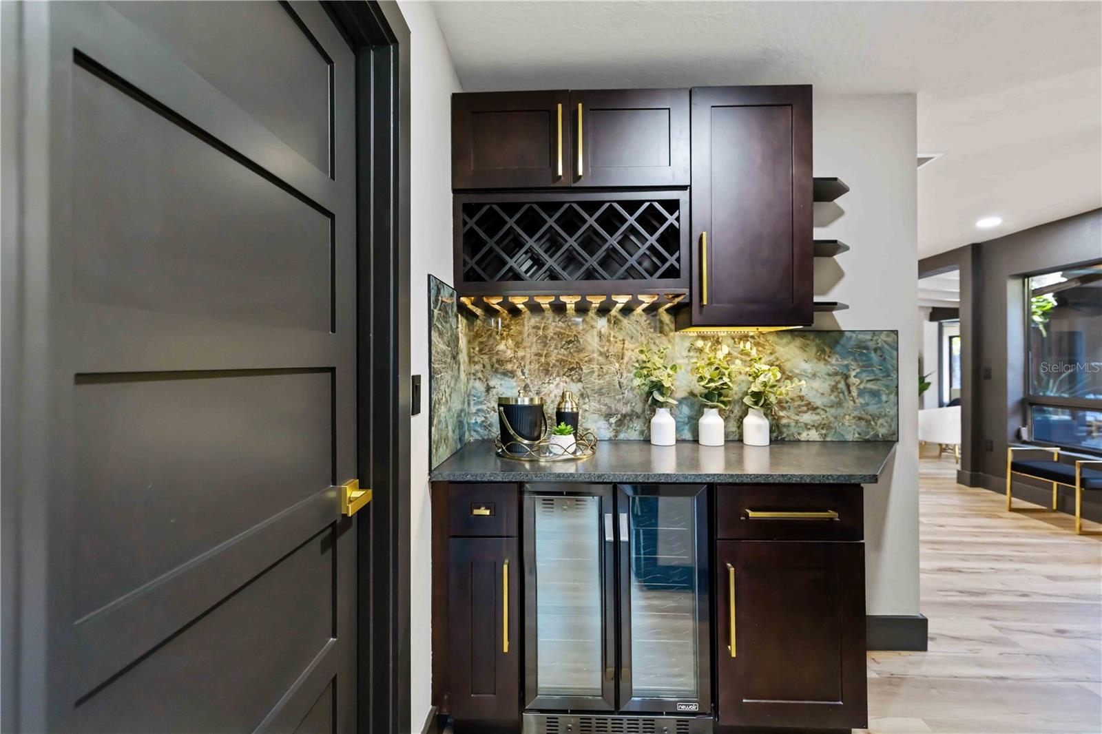 Image 22 of 77 For 4534 Banan Place