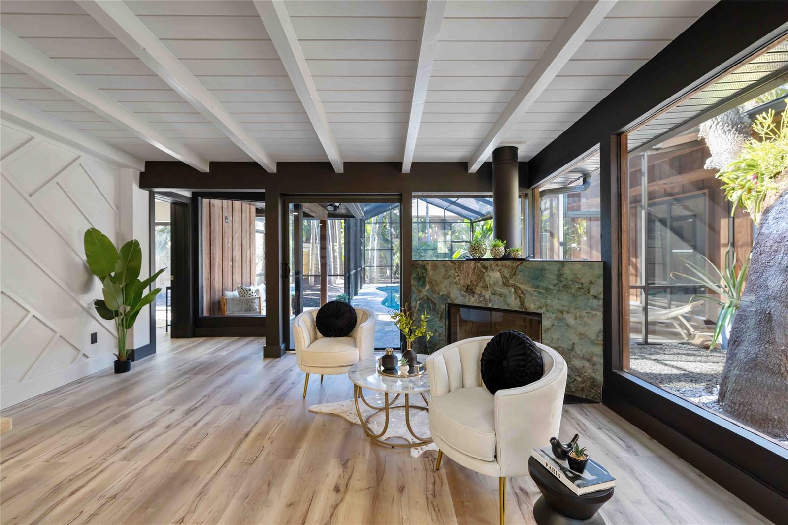 Image 24 of 77 For 4534 Banan Place