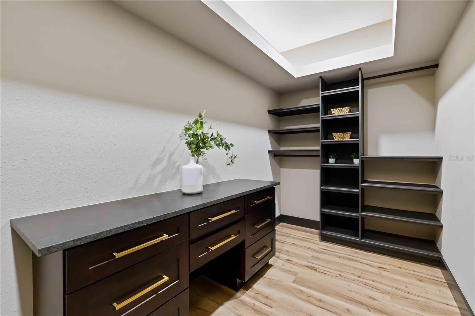 Image 35 of 77 For 4534 Banan Place