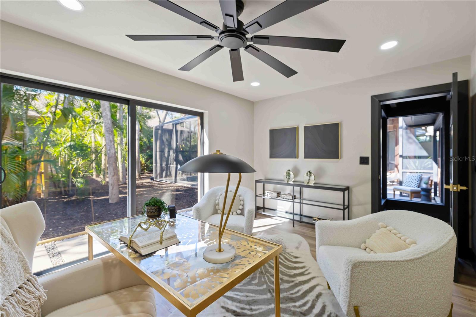 Image 43 of 77 For 4534 Banan Place