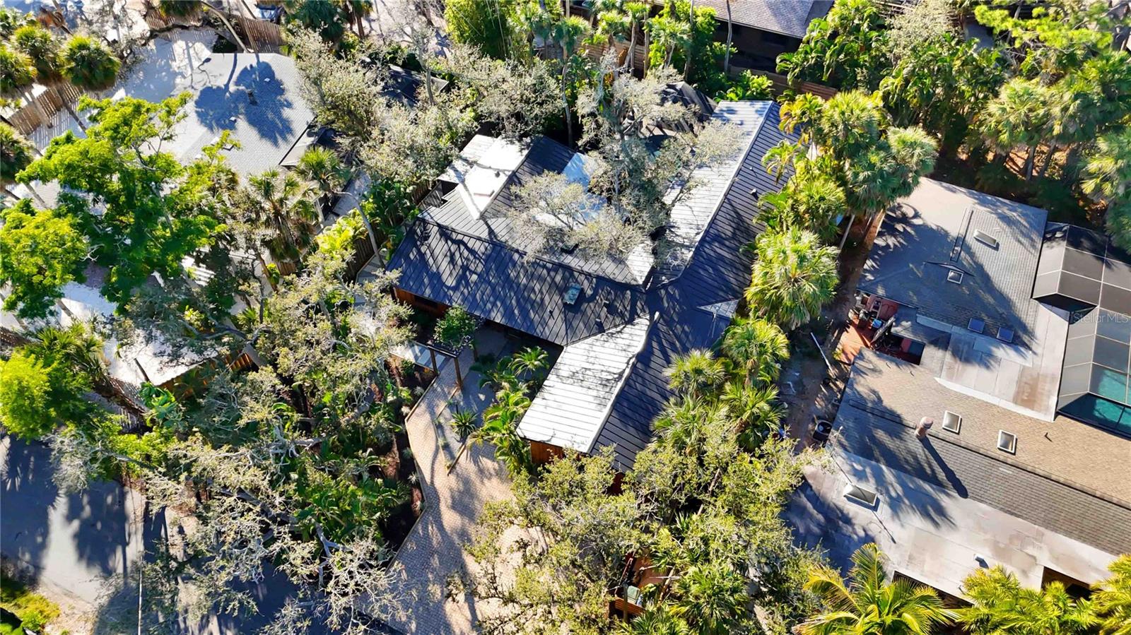 Image 62 of 77 For 4534 Banan Place