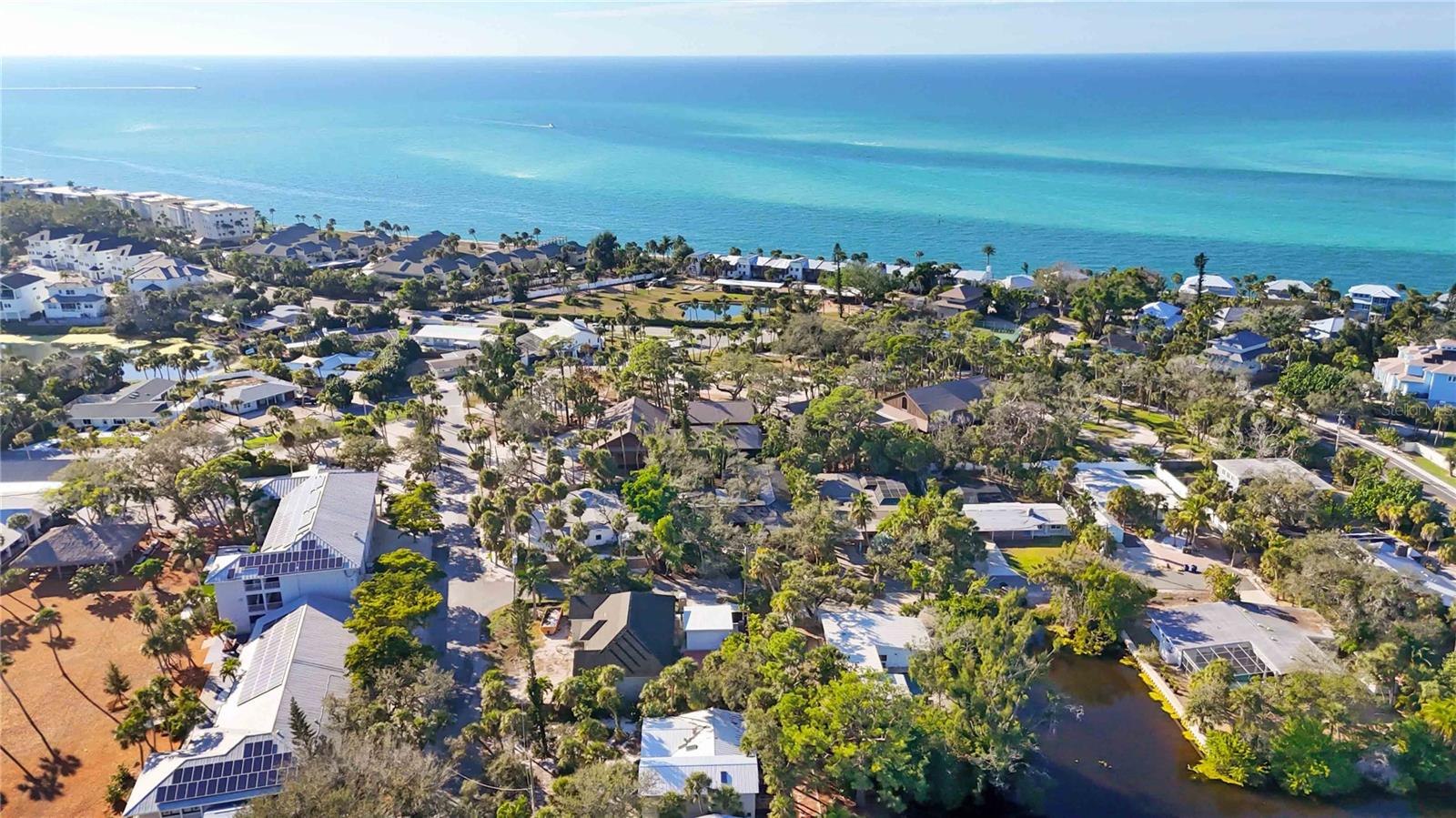 Image 65 of 77 For 4534 Banan Place