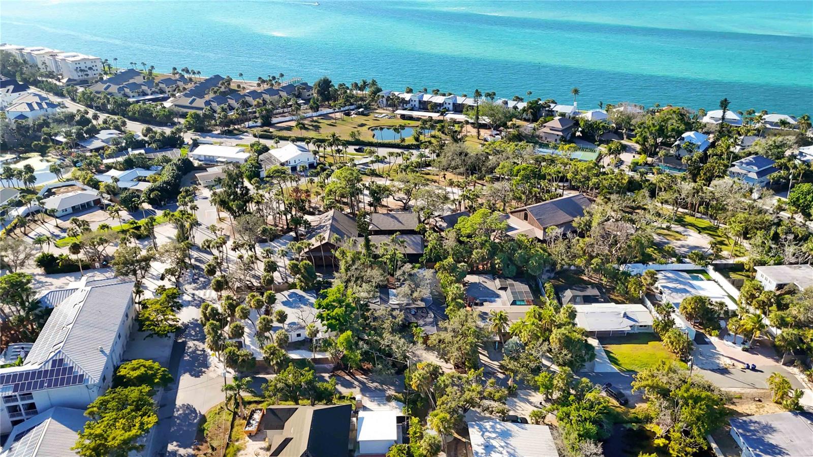 Image 66 of 77 For 4534 Banan Place