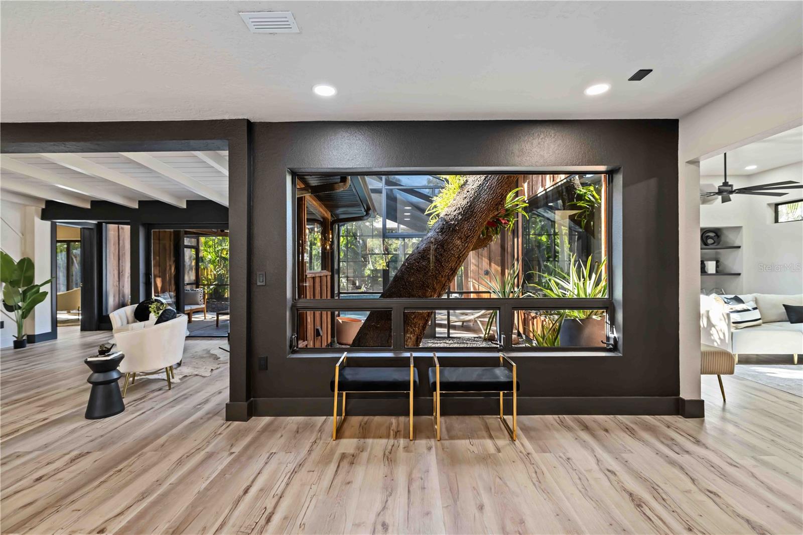 Image 8 of 77 For 4534 Banan Place