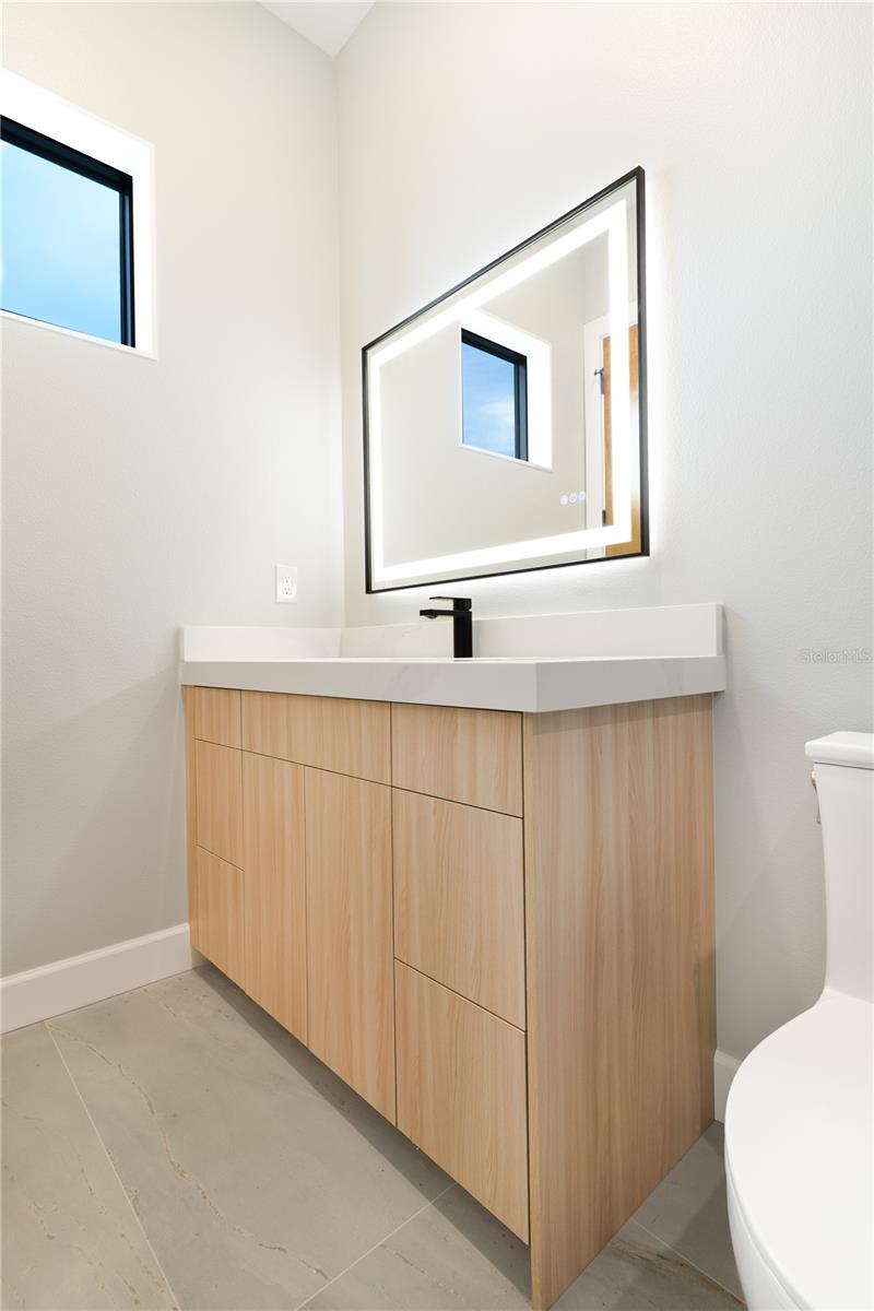 Image 63 of 64 For 2414 Bayshore Road