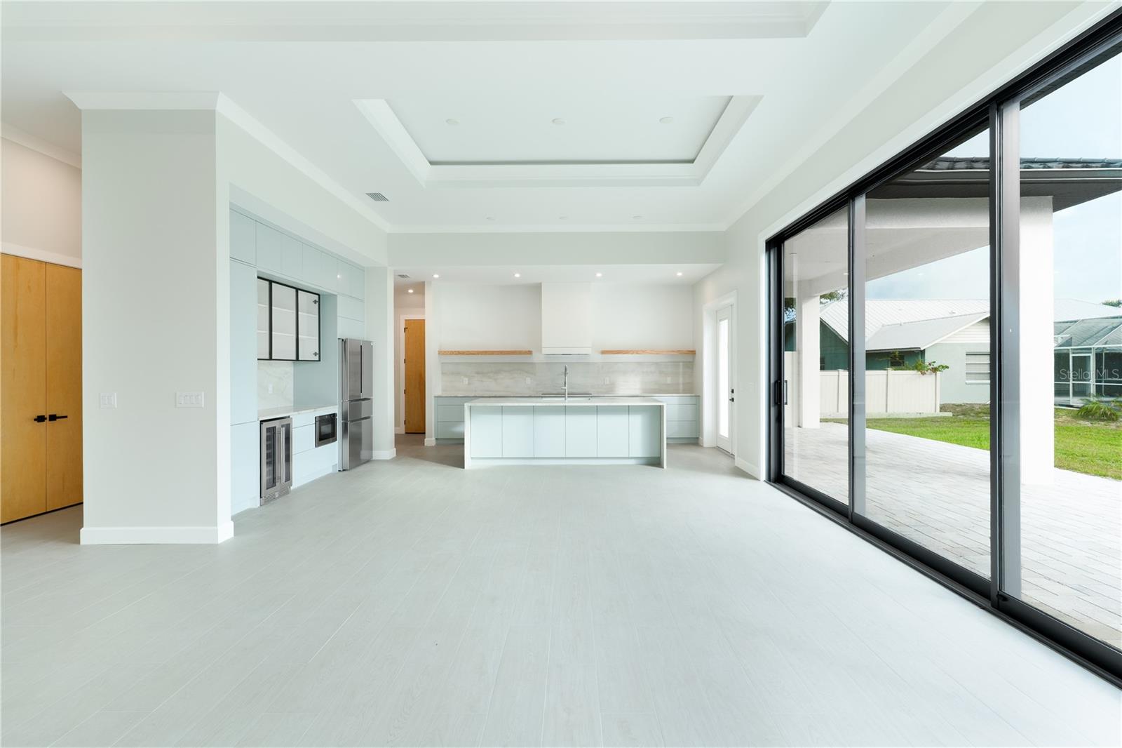 Image 8 of 64 For 2414 Bayshore Road