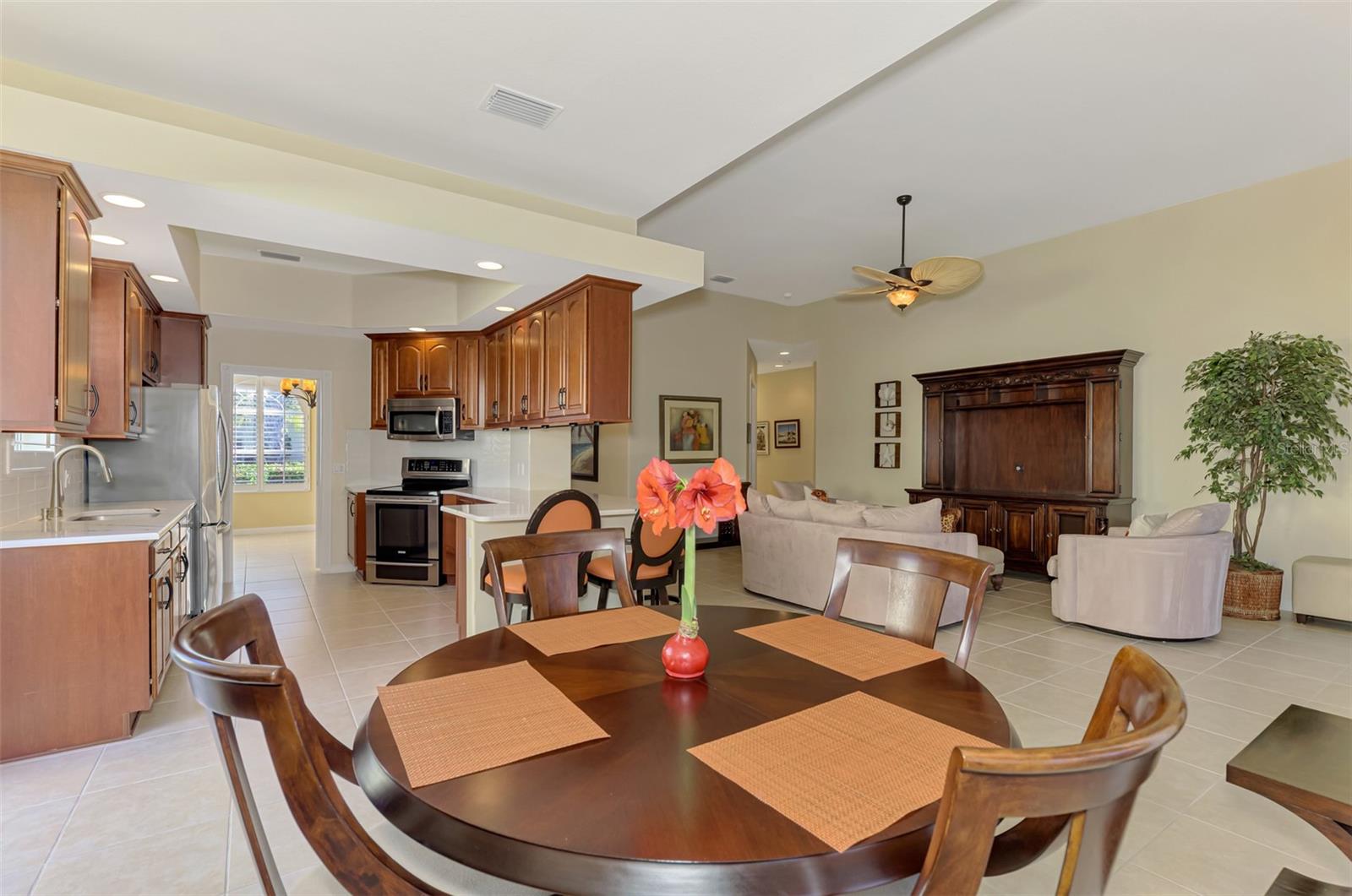 Image 17 of 68 For 5970 Roseto Place