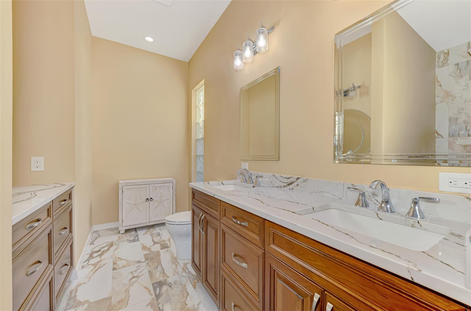 Image 33 of 68 For 5970 Roseto Place