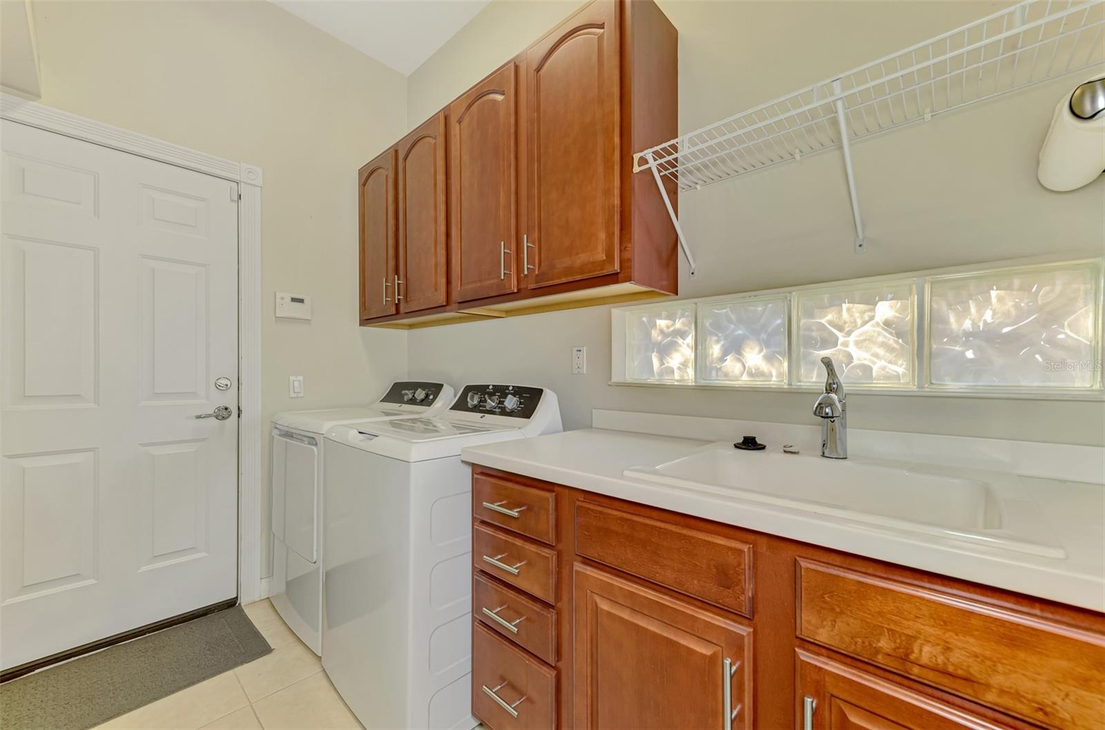 Image 42 of 68 For 5970 Roseto Place