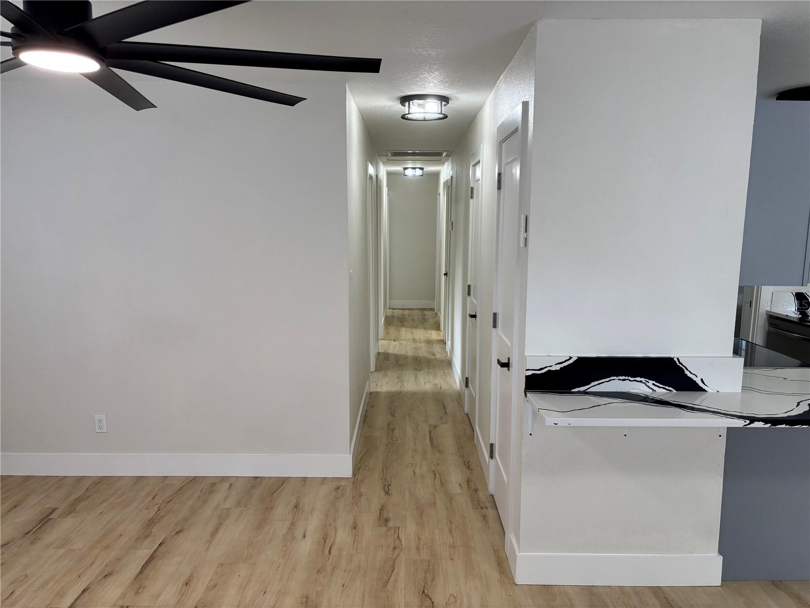 Image 2 of 12 For 8 Kings Circle