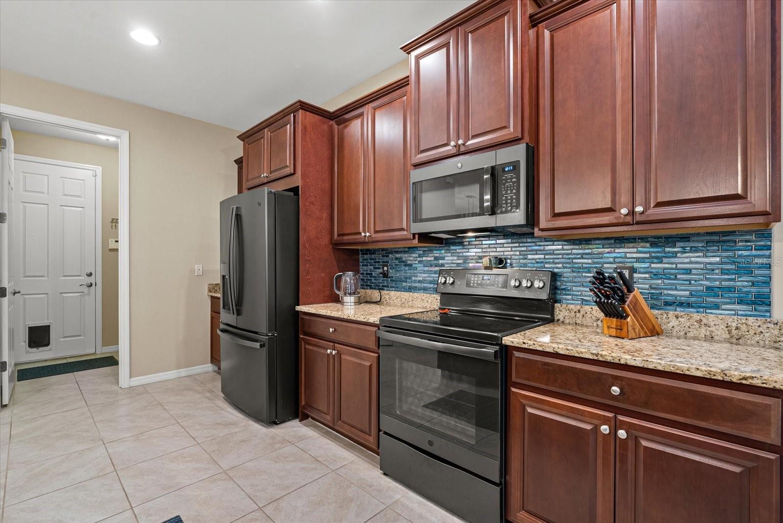 Image 19 of 63 For 11721 Goombay Court