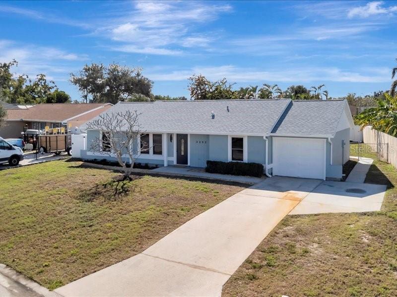 Image 2 of 50 For 3202 63rd Street W