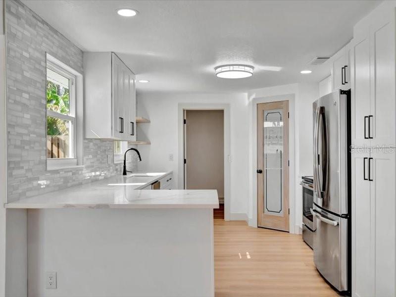 Image 7 of 50 For 3202 63rd Street W