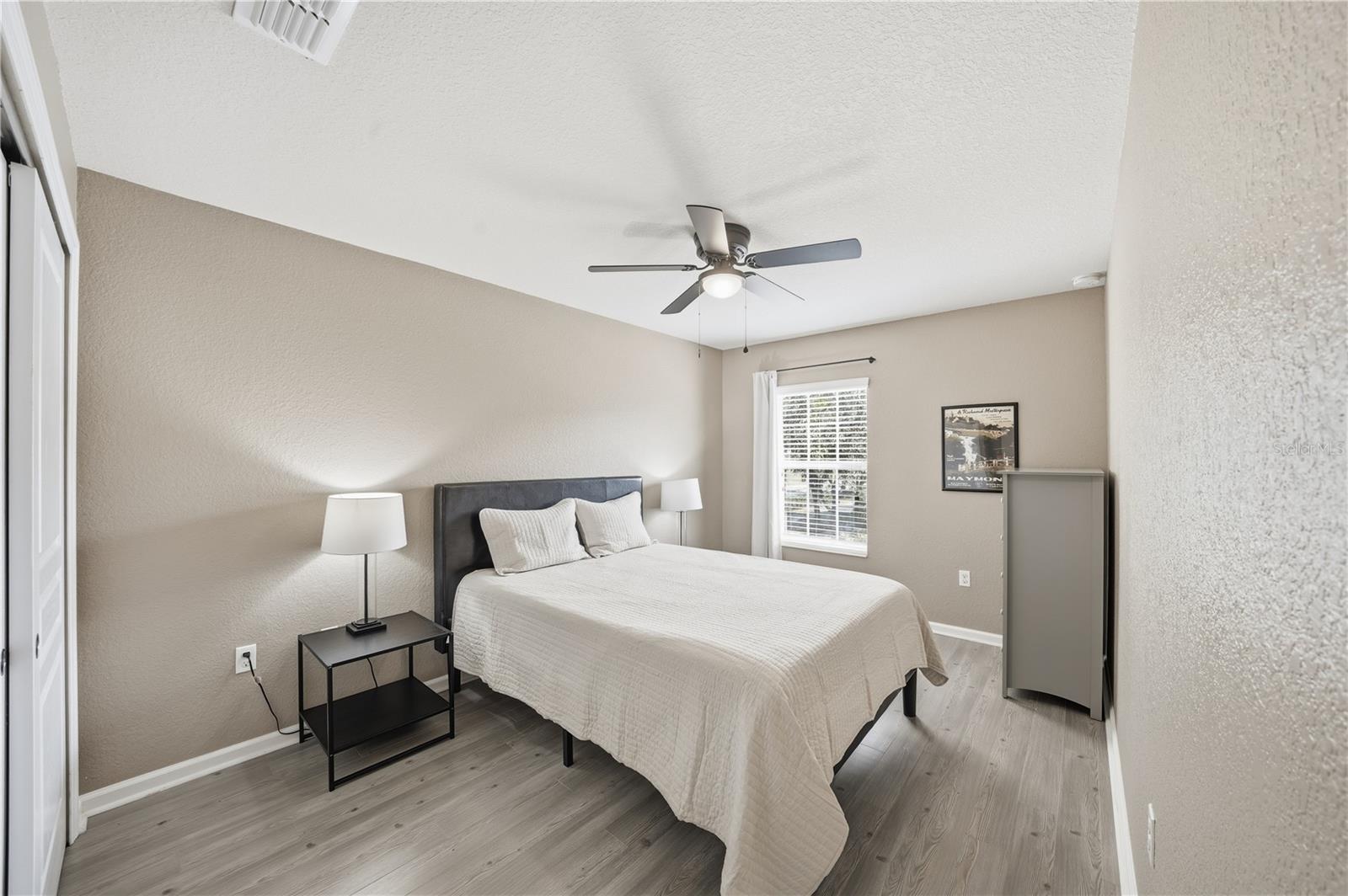 Image 23 of 30 For 7712 Moser Avenue