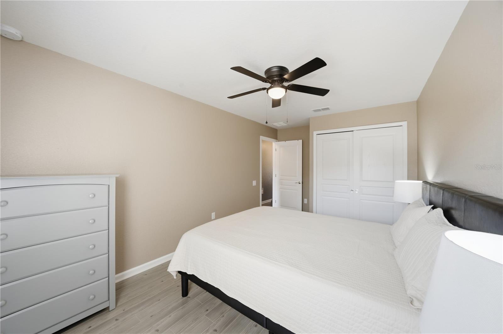 Image 24 of 30 For 7712 Moser Avenue