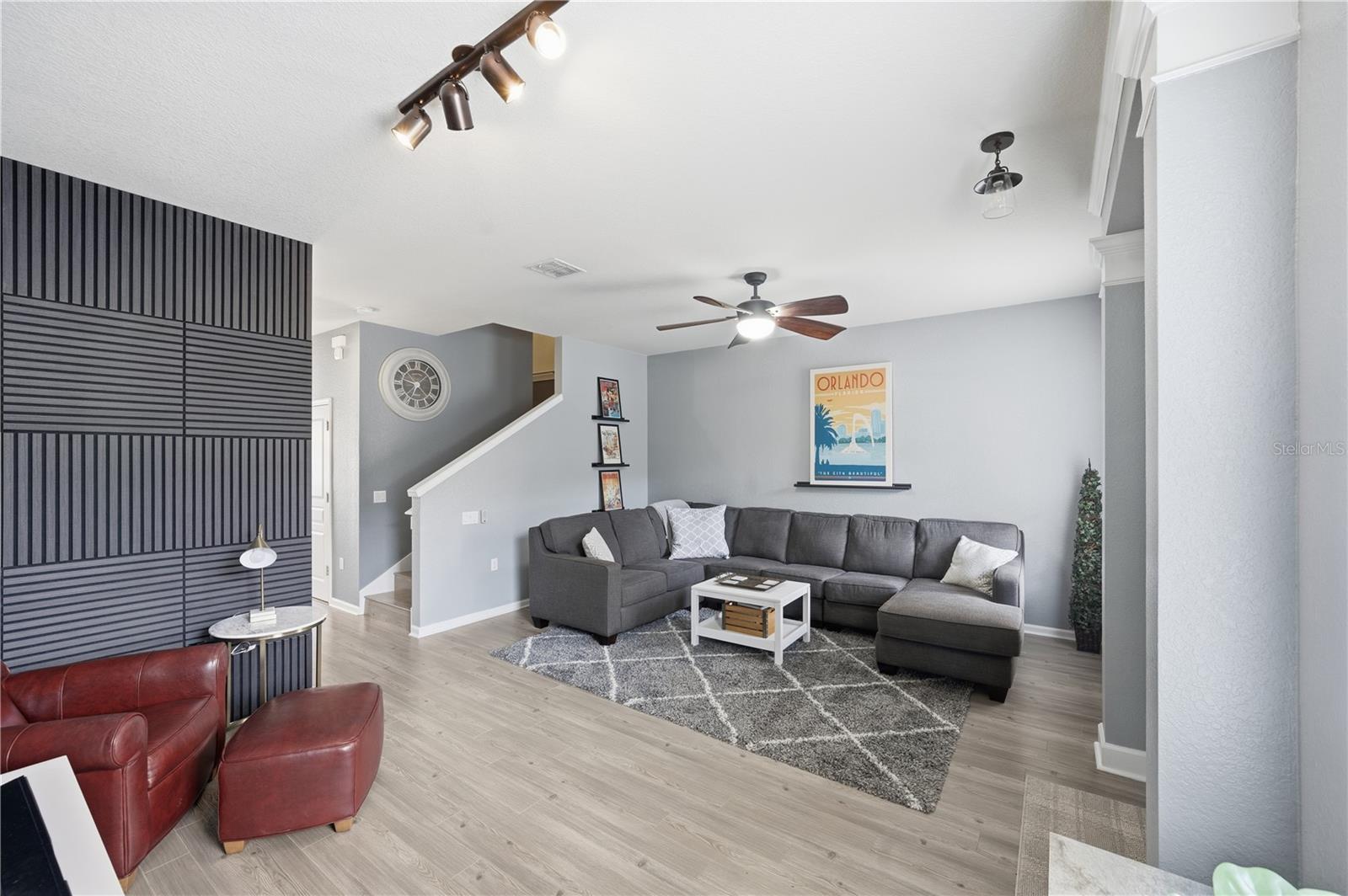 Image 3 of 30 For 7712 Moser Avenue