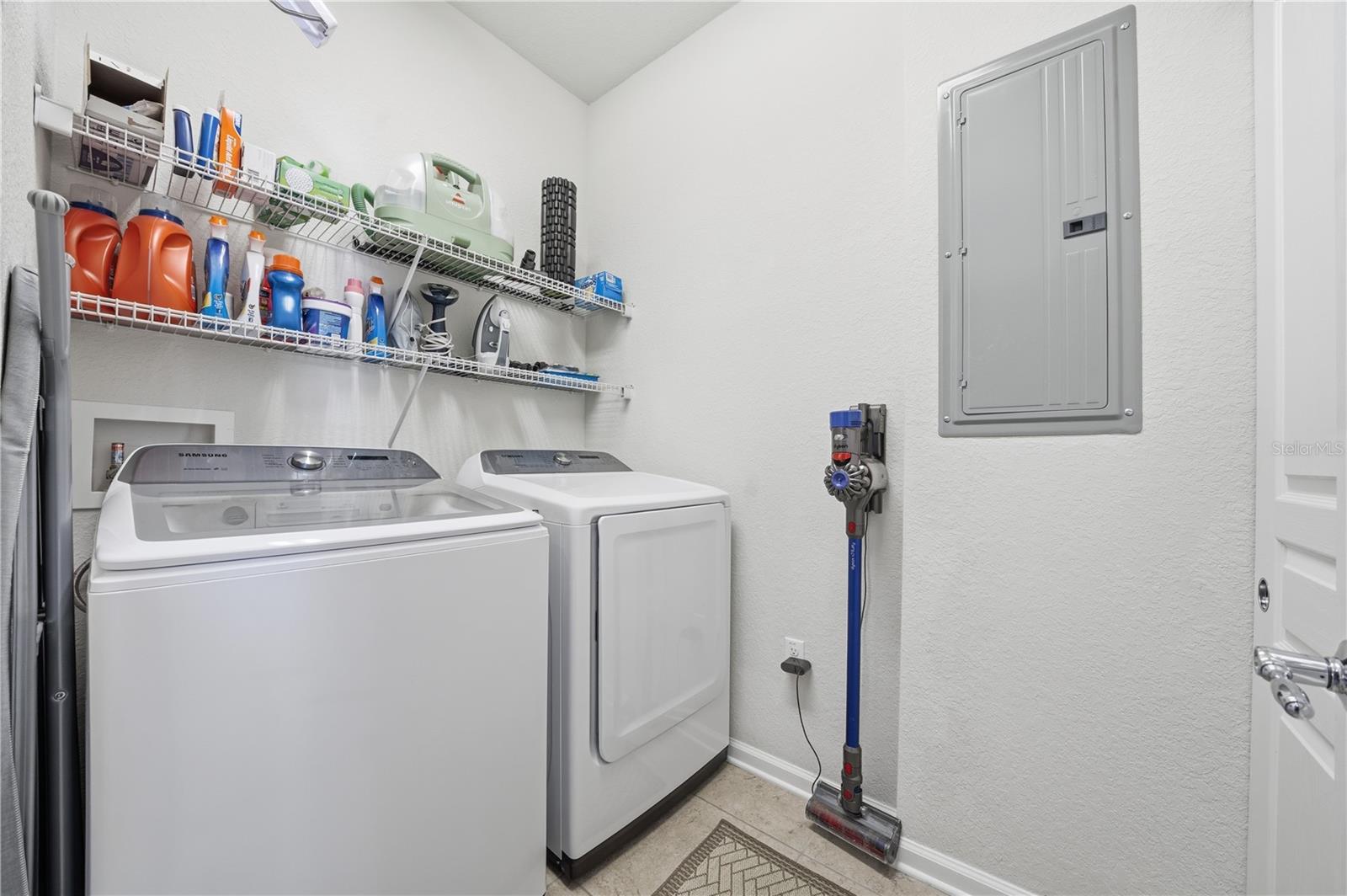 Image 8 of 30 For 7712 Moser Avenue