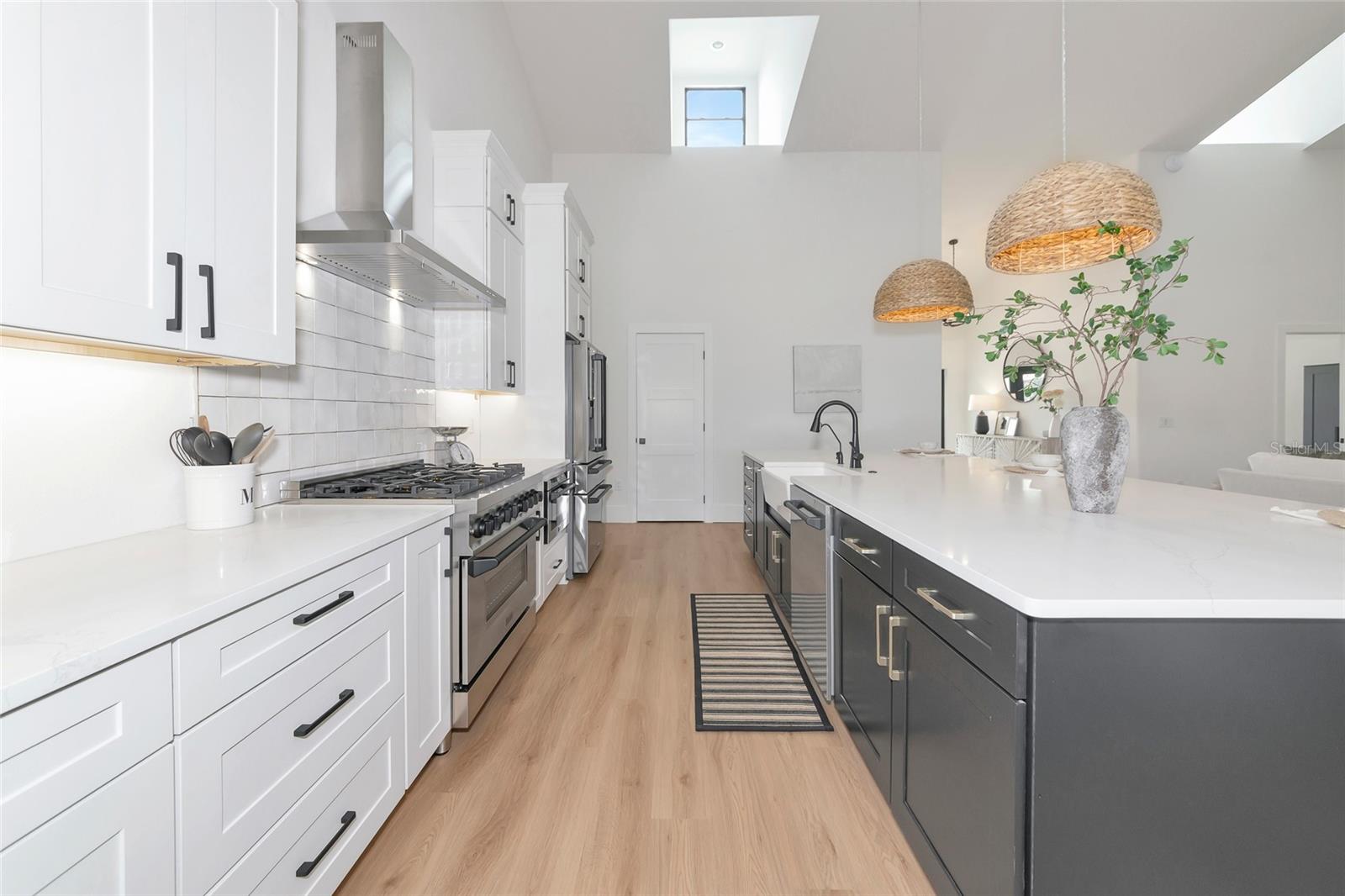 Image 11 of 73 For 22803 67th Avenue E