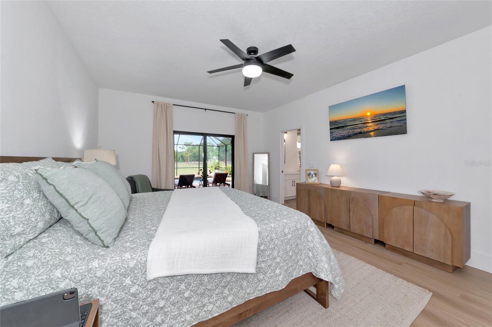 Image 21 of 73 For 22803 67th Avenue E