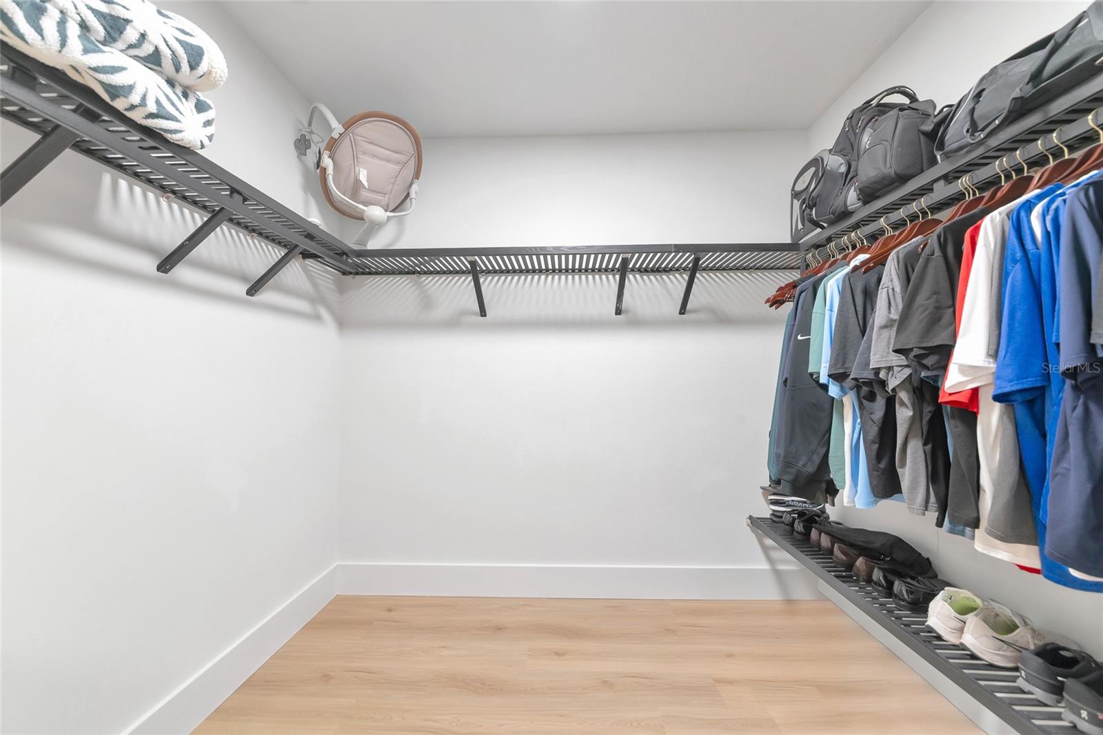 Image 26 of 73 For 22803 67th Avenue E