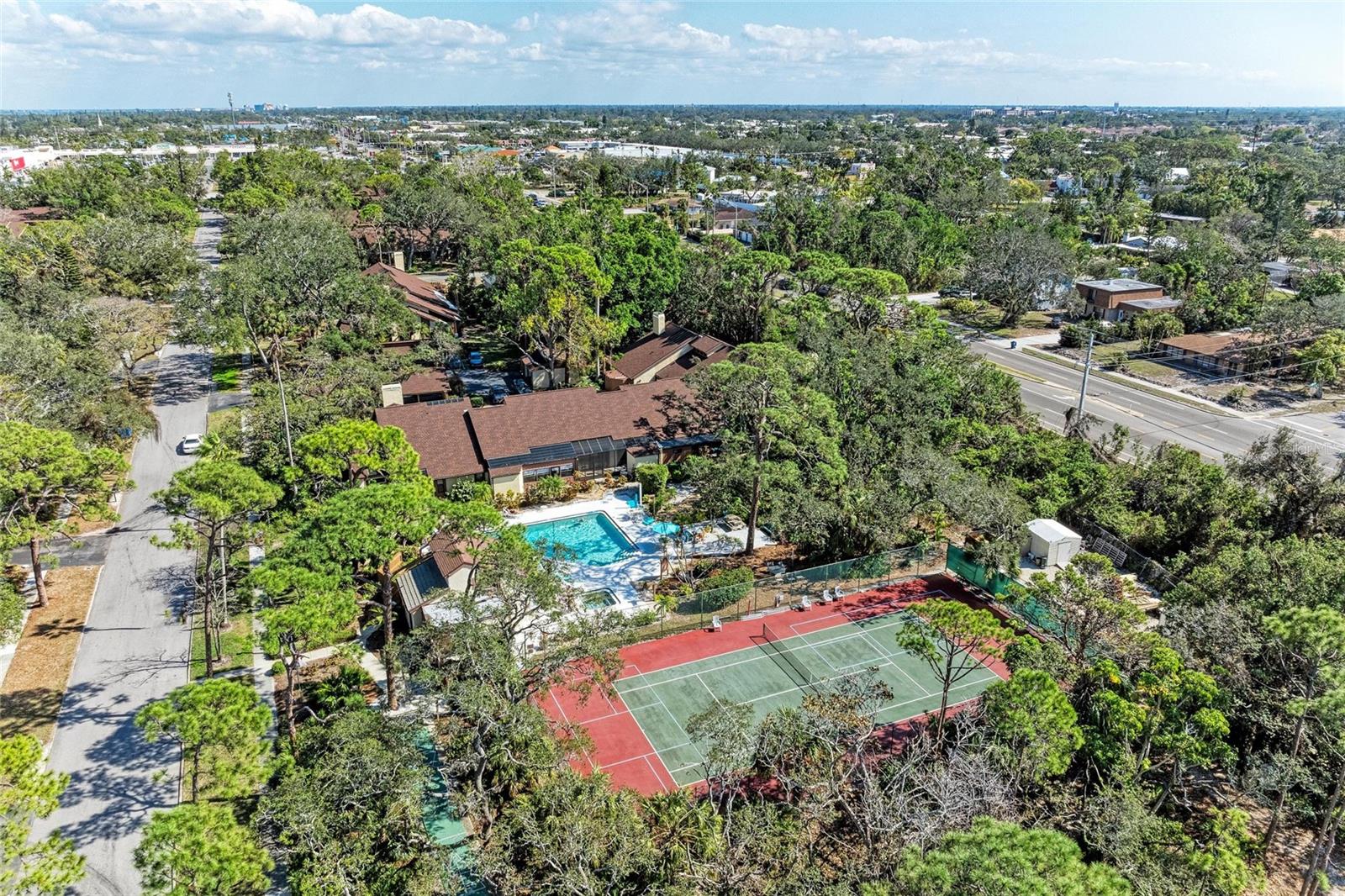 Image 36 of 63 For 7615 4th Avenue W 7615