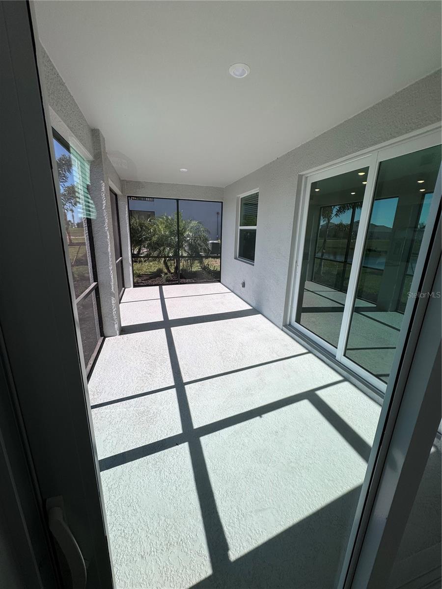 Image 21 of 37 For 19218 Cherrystone Way  104