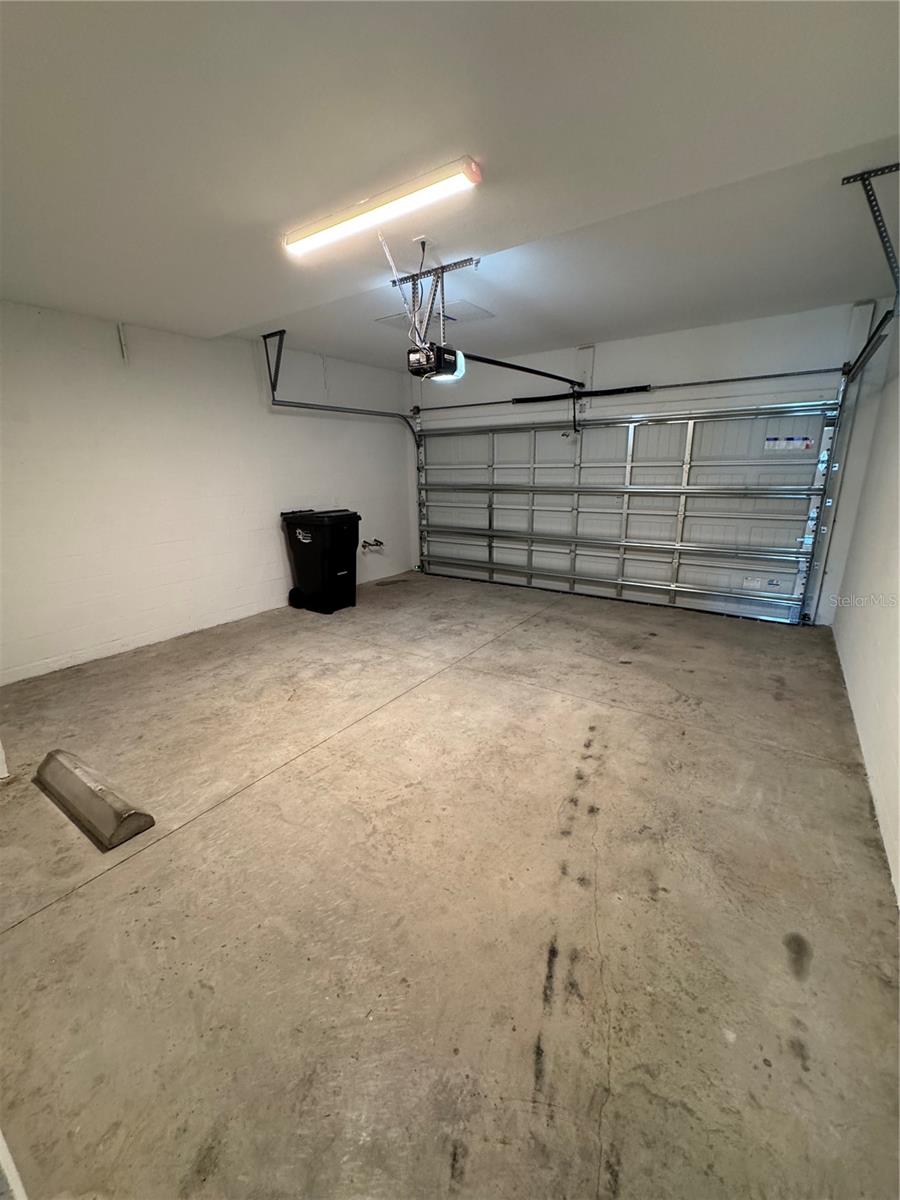 Image 36 of 37 For 19218 Cherrystone Way  104