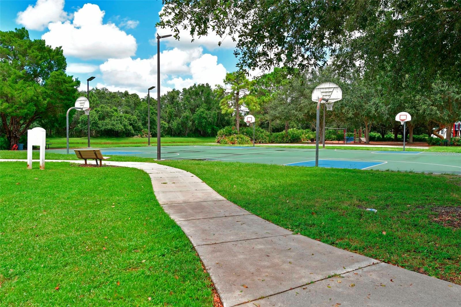 Image 46 of 53 For 12709 Nightshade Place