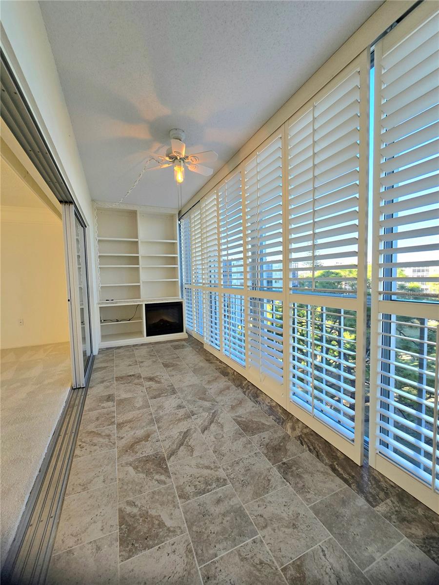 Image 15 of 40 For 3680 Ironwood Circle 603l