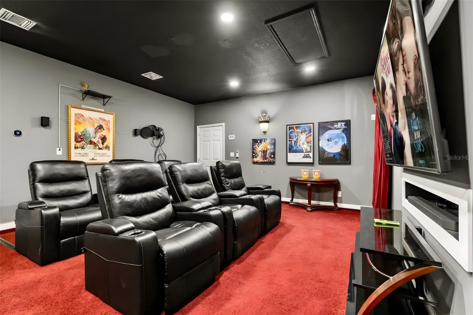 Image 14 of 43 For 8007 Acadia Estates Court