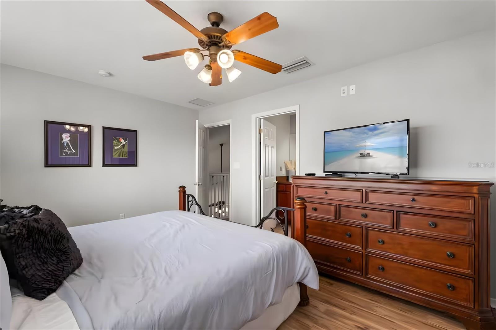 Image 38 of 43 For 8007 Acadia Estates Court