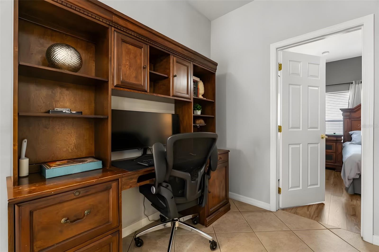 Image 40 of 43 For 8007 Acadia Estates Court