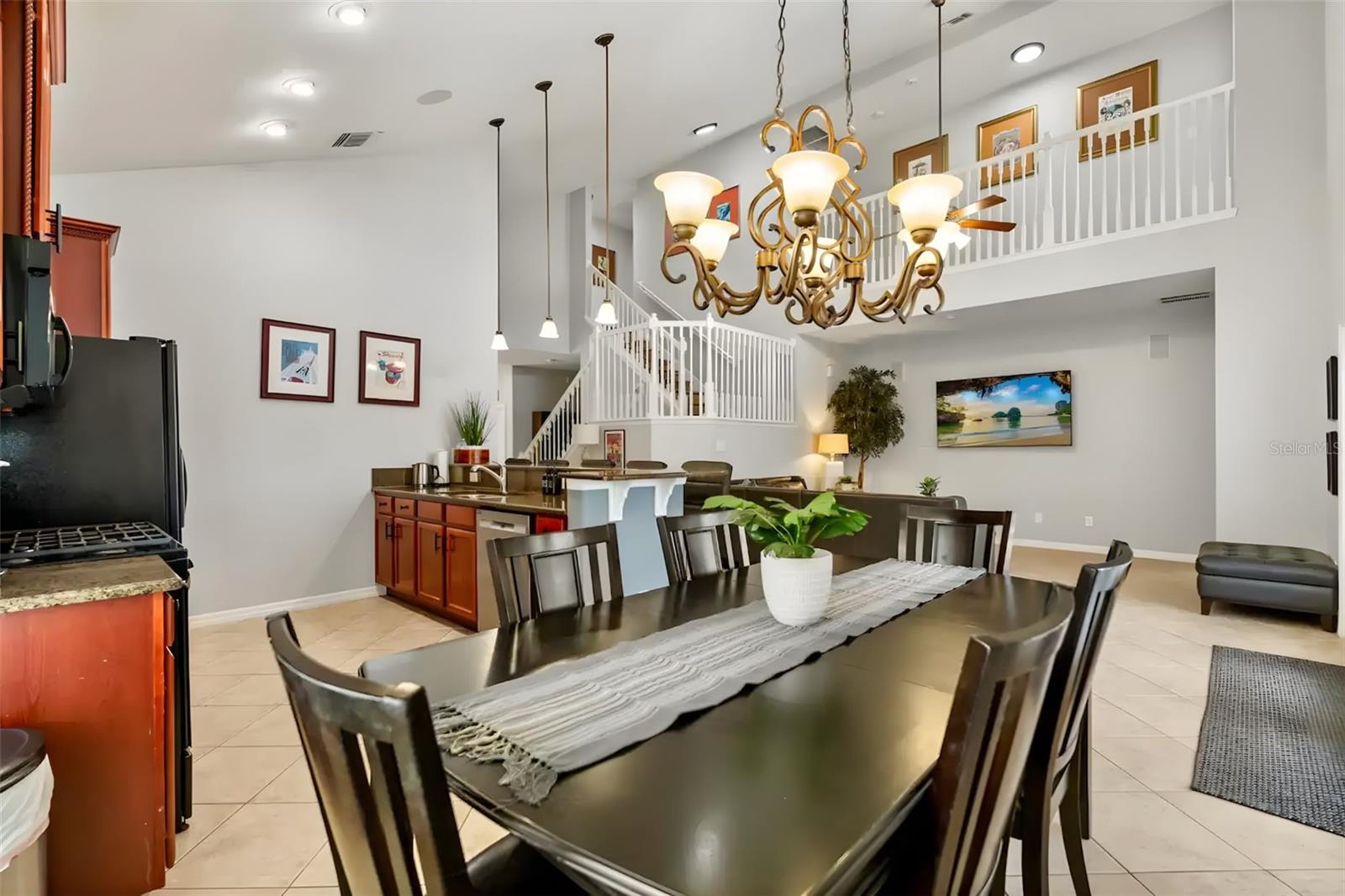 Image 8 of 43 For 8007 Acadia Estates Court