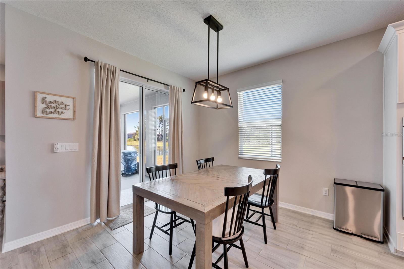 Image 20 of 86 For 4904 Eagle Rock Drive