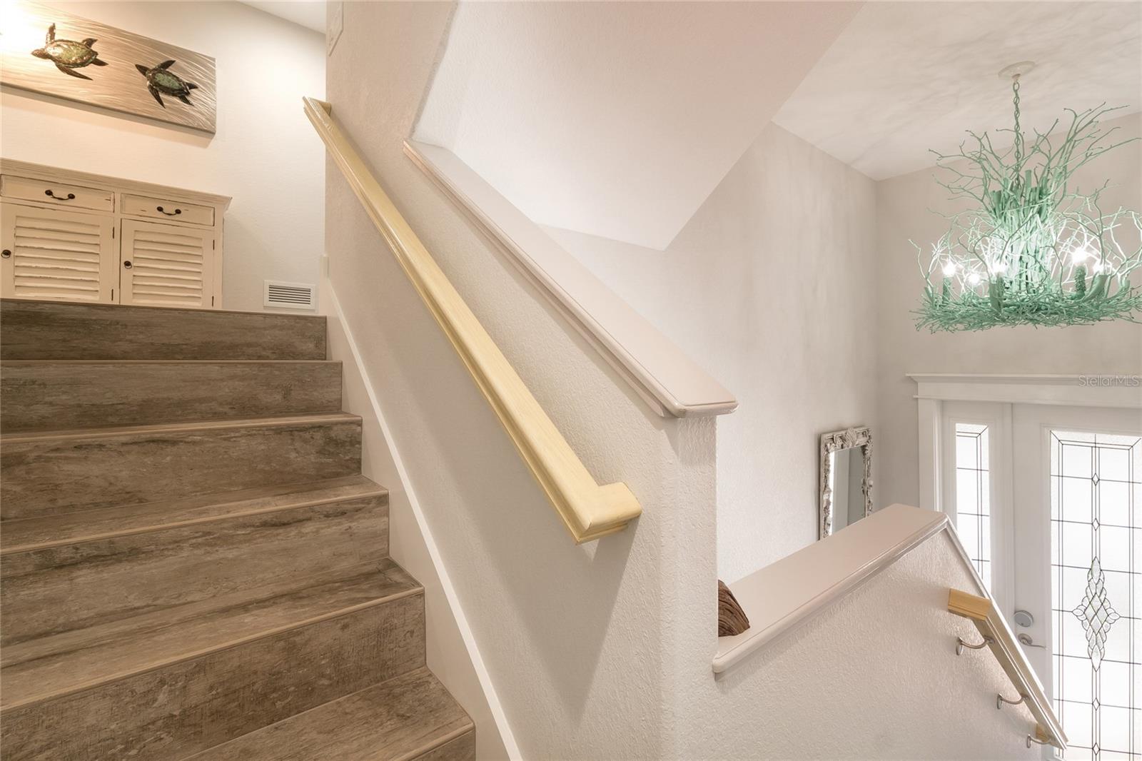 Listing photo id 42 for 2302 Gulf Drive N