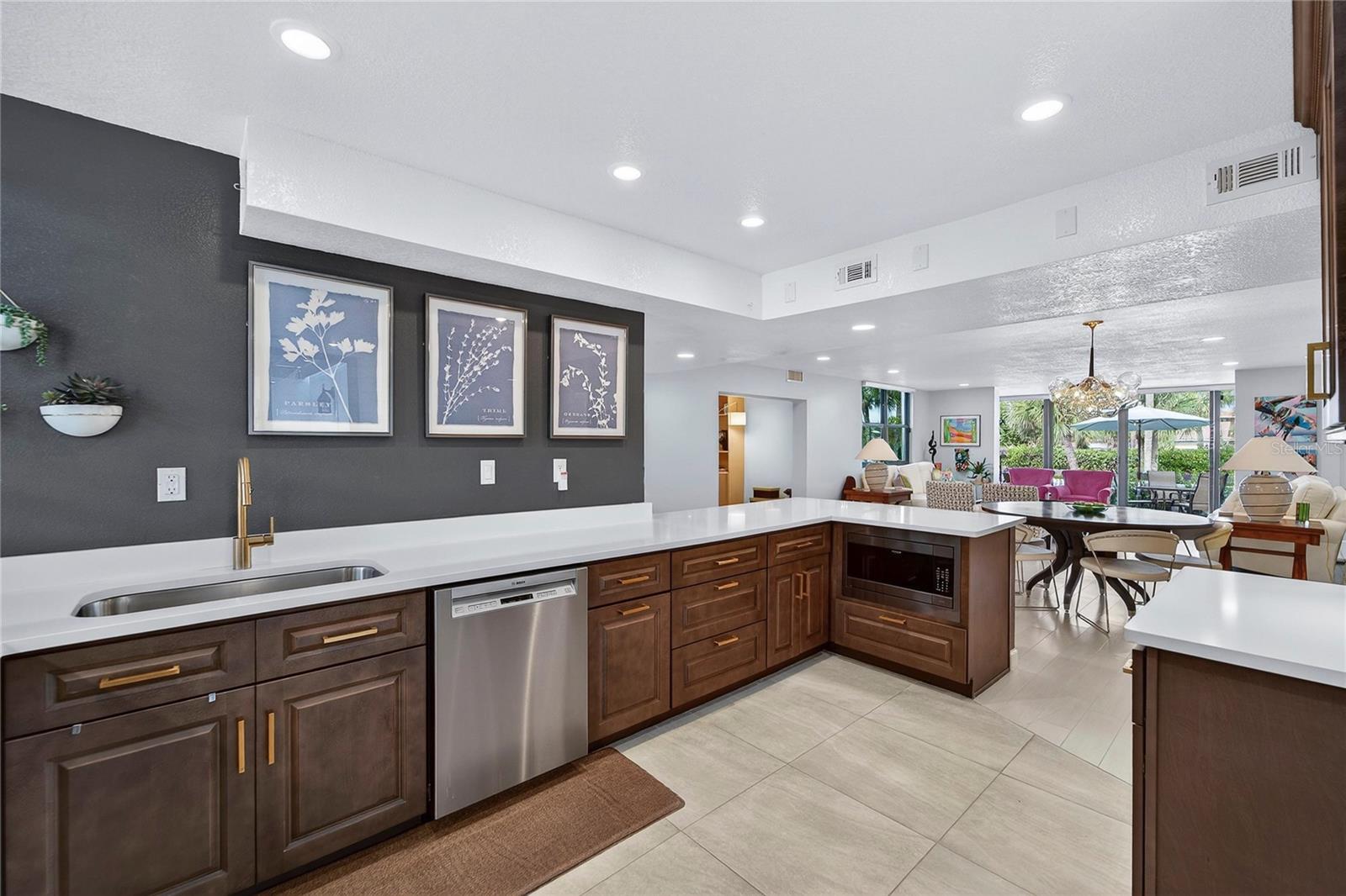 Image 17 of 80 For 513 Bayport Way 513