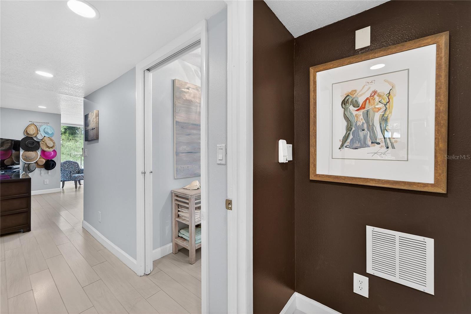 Image 31 of 80 For 513 Bayport Way 513