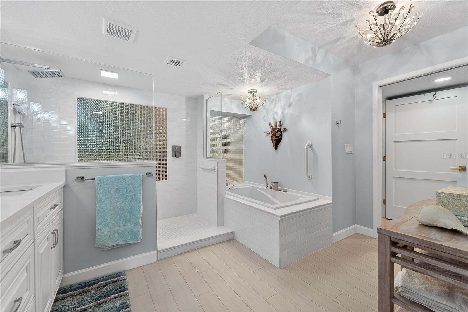 Image 39 of 80 For 513 Bayport Way 513